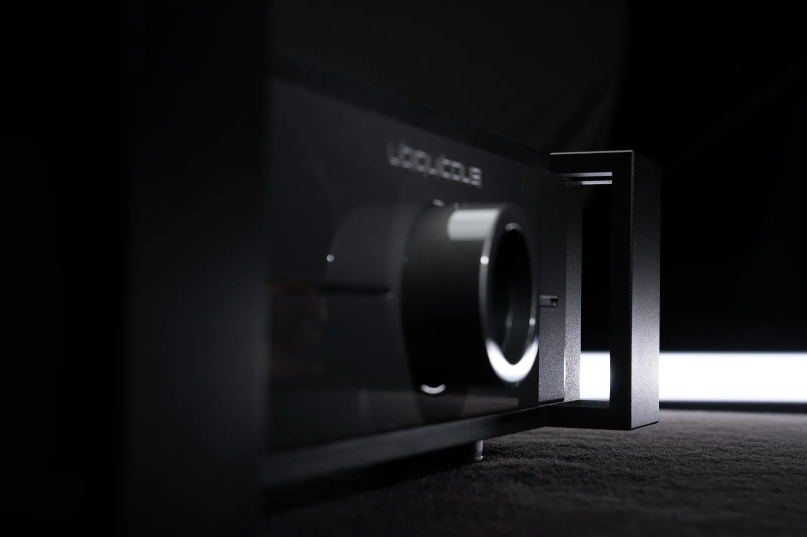 Close view of the UBIQUITOUS 300B volume control and faceplate